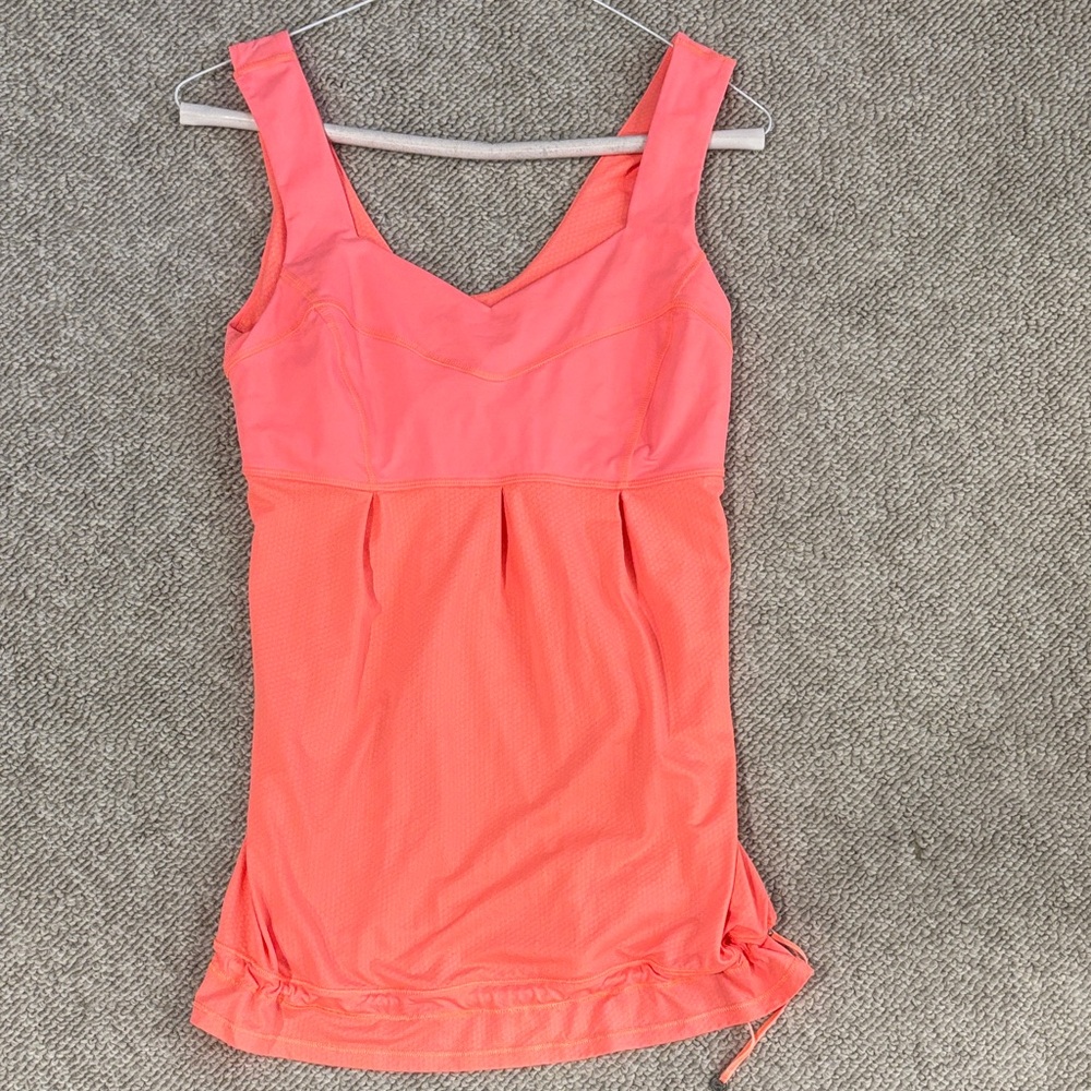 Lululemon Athletica workout Tank Top